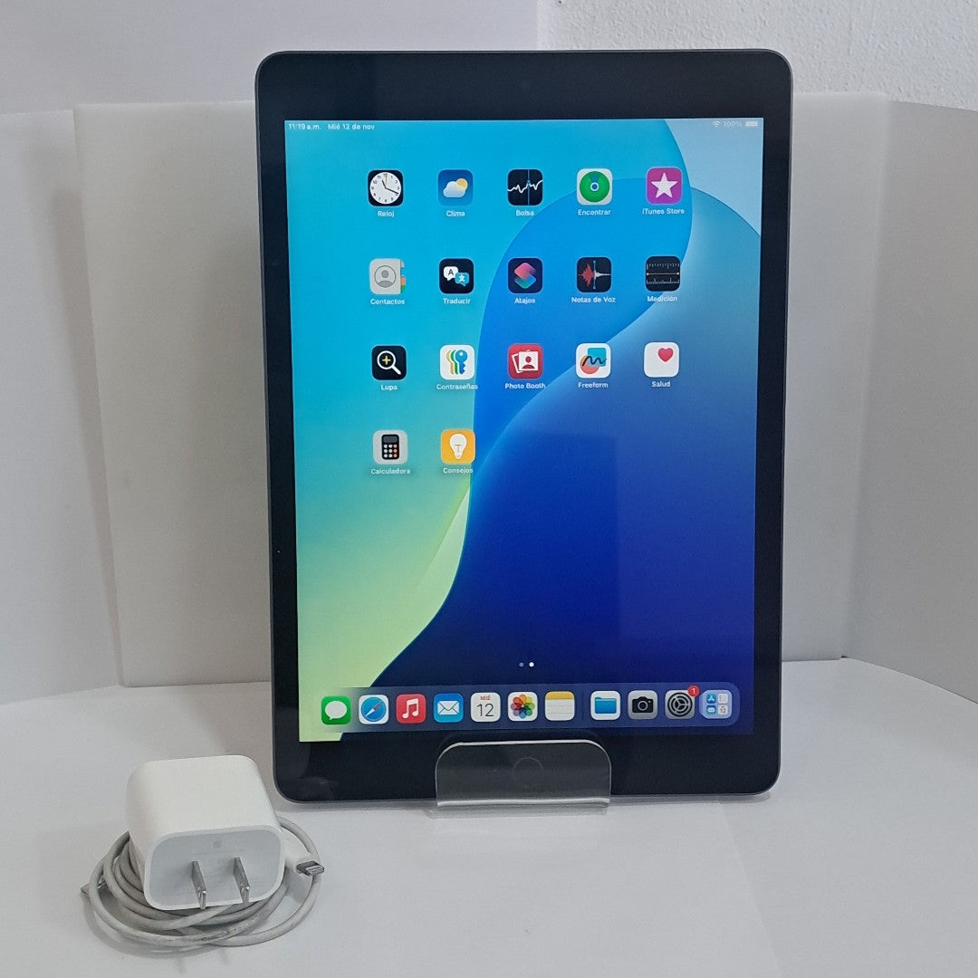 TABLETA APPLE IPAD 9 A2602 64 GB 3 GB RAM (SEMINUEVO)