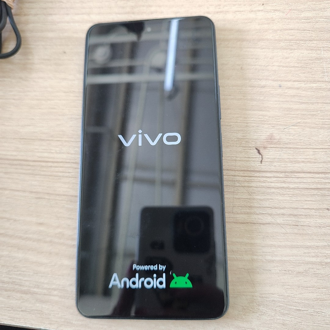 CELULAR VIVO Y36 V2247 128 GB 8 GB RAM (SEMINUEVO)