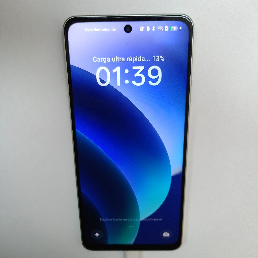 CELULAR OPPO  A5 PRO CPH2711 (2025) 256 GB 8 GB RAM (SEMINUEVO)