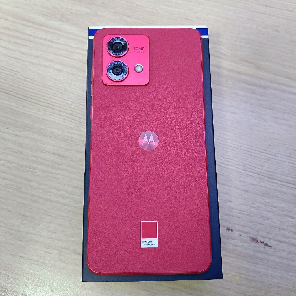 CELULAR MOTOROLA MOTO G84 XT2347-1 (2023) 256 GB 8 GB RAM (SEMINUEVO)