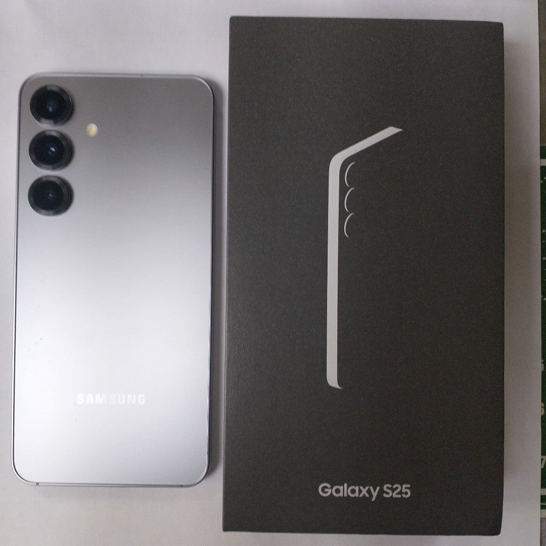 CELULAR SAMSUNG GALAXY S25 SM-S931B (2025) 256 GB 12 GB RAM (SEMINUEVO)