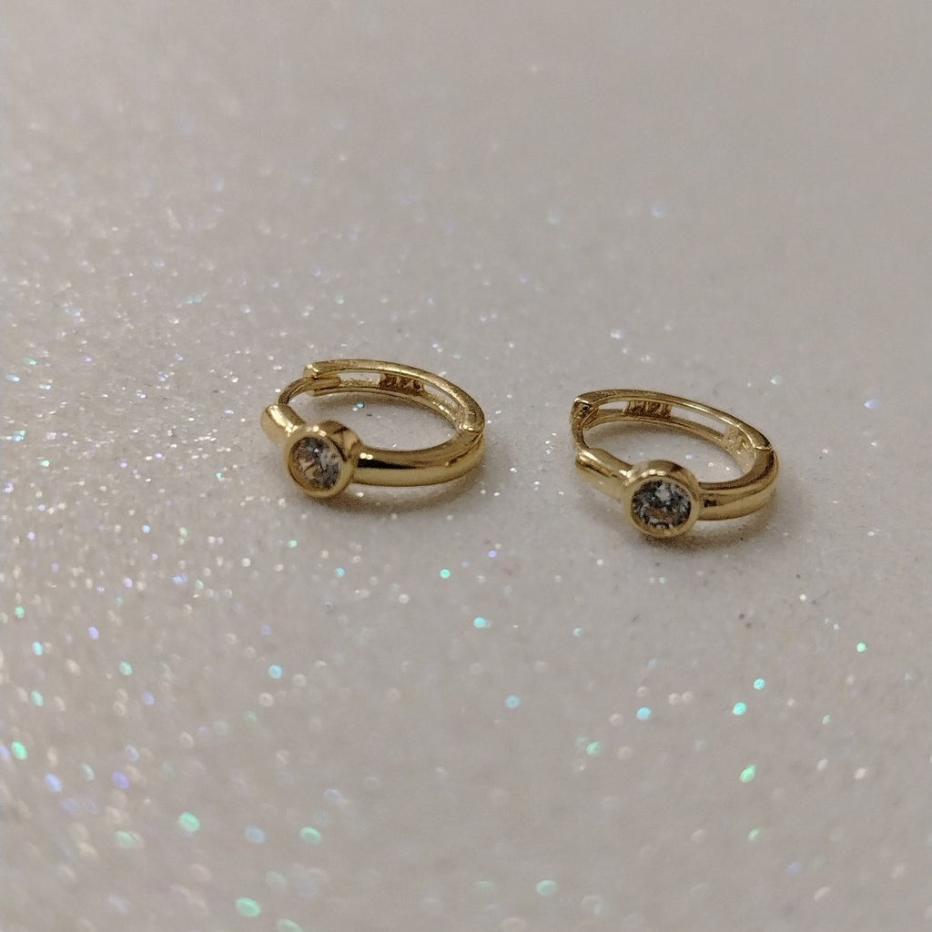 HUGGIES ORO 14K 1.4 (NUEVO)