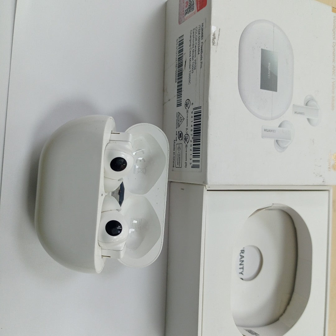 AUDIFONOS HUAWEI FREEBUDS PRO INALAMBRICO IN EAR (SEMINUEVO)