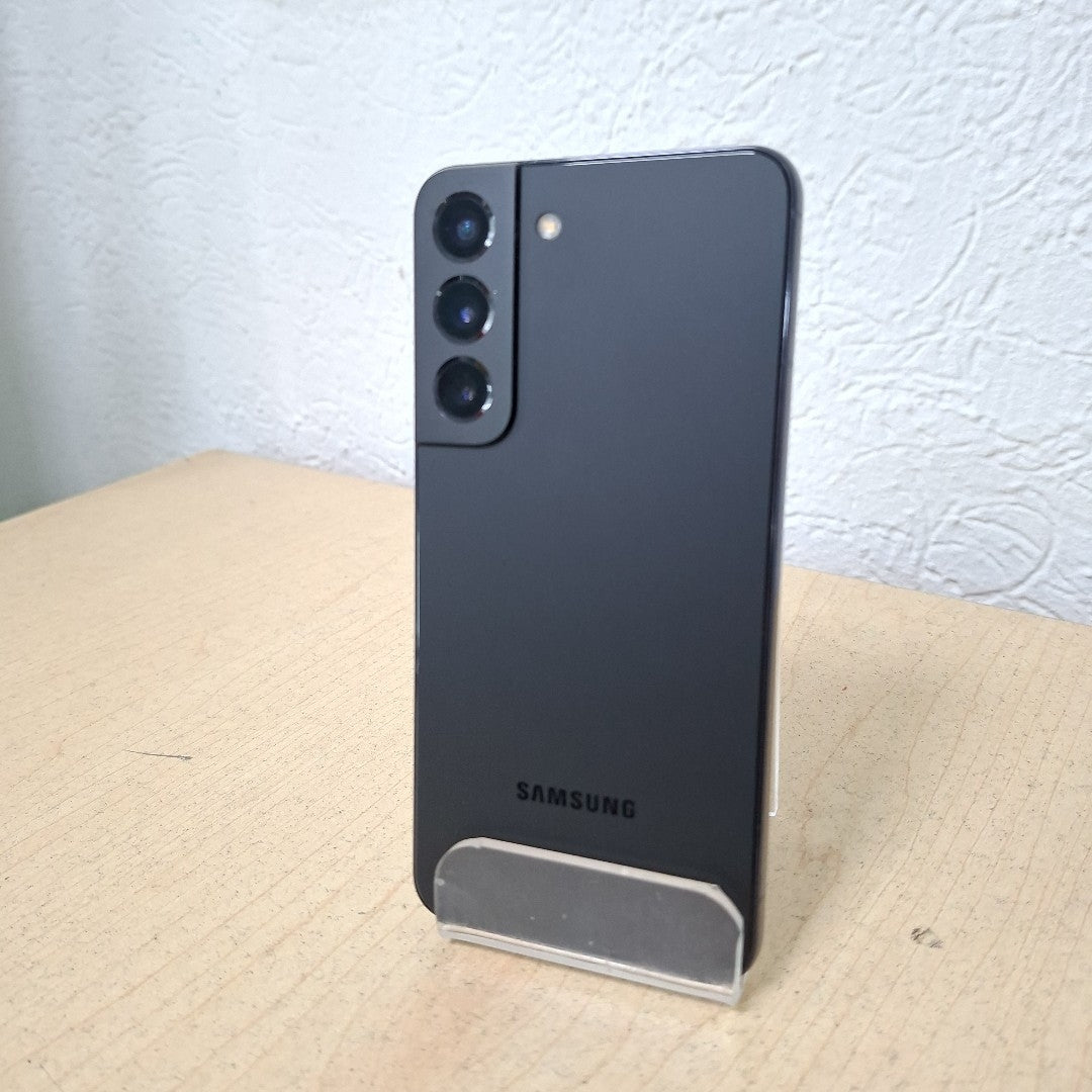 CELULAR SAMSUNG GALAXY S22 SM-S901U 128 GB 8 GB RAM (SEMINUEVO)