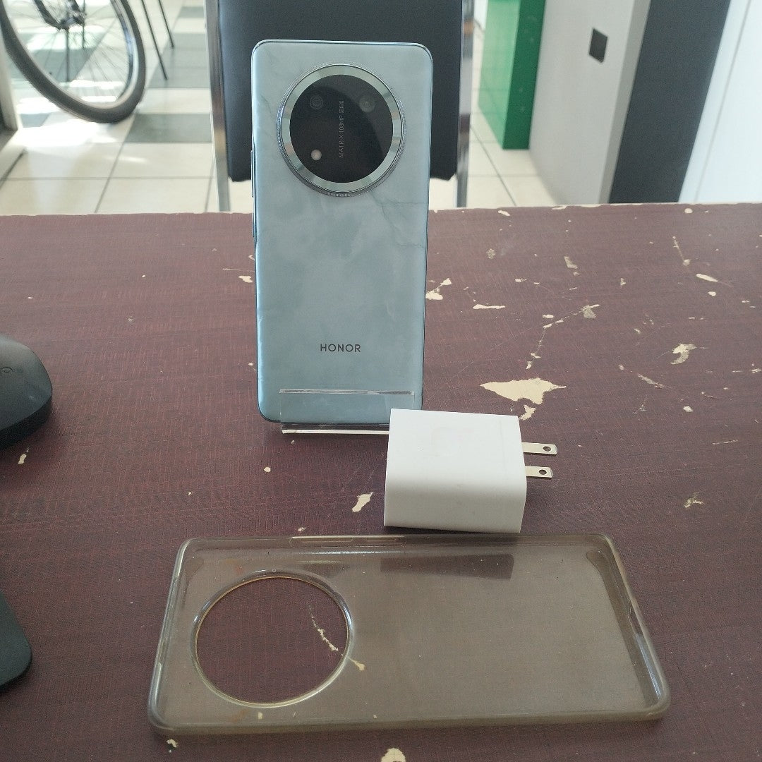 CELULAR HONOR MAGIC 7 LITE BRP-NX3 (2025) 512 GB 8 GB RAM (SEMINUEVO)