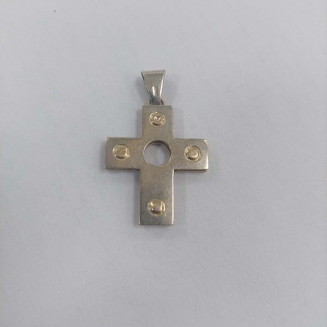 CRUZ. ORO. 14 K 3.6 GRMS (SEMINUEVO)