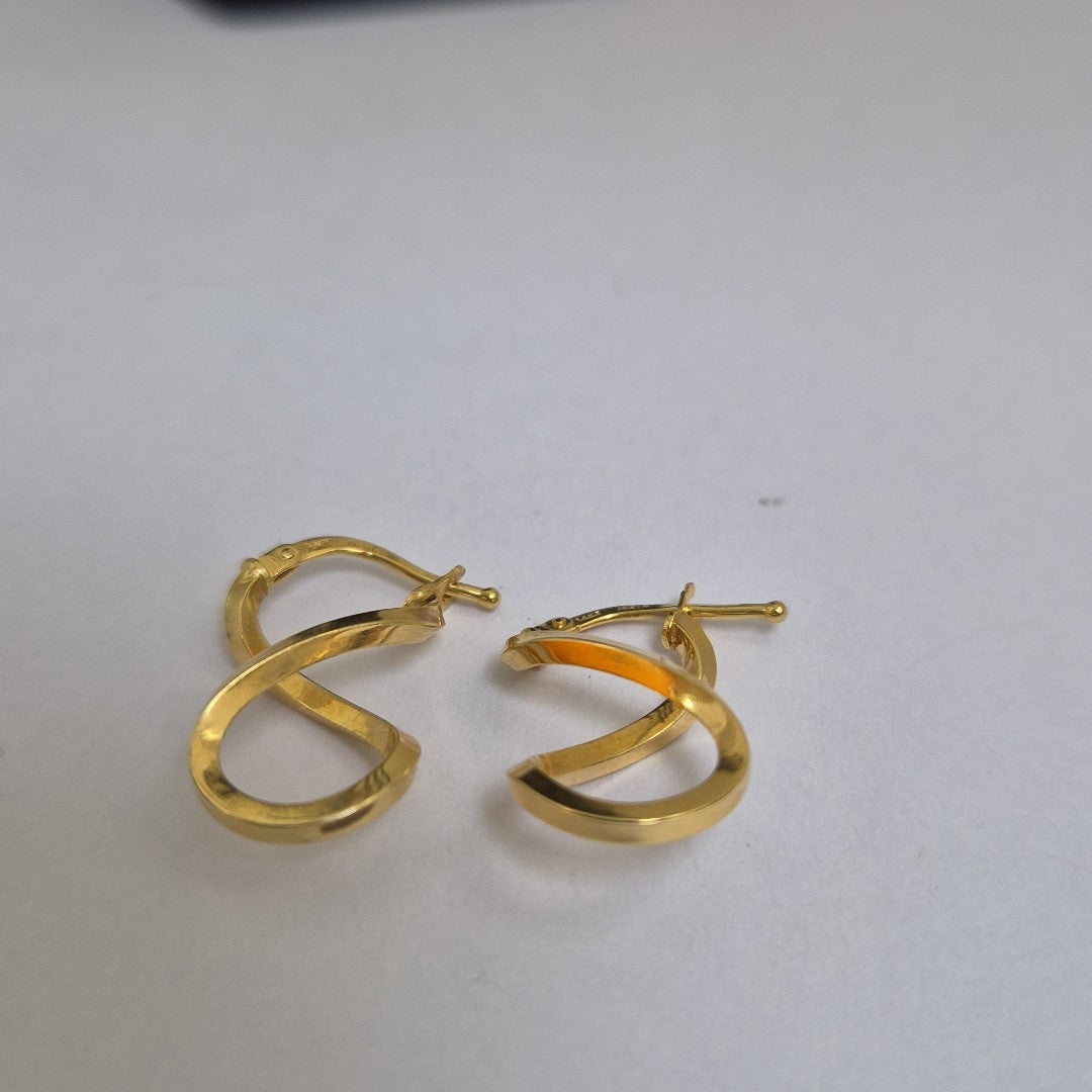 K1 1,30 GRMS 14 K ESPECIFICACIONES COMPLEMENTARIAS PAR DE ARETES (SEMINUEVO)