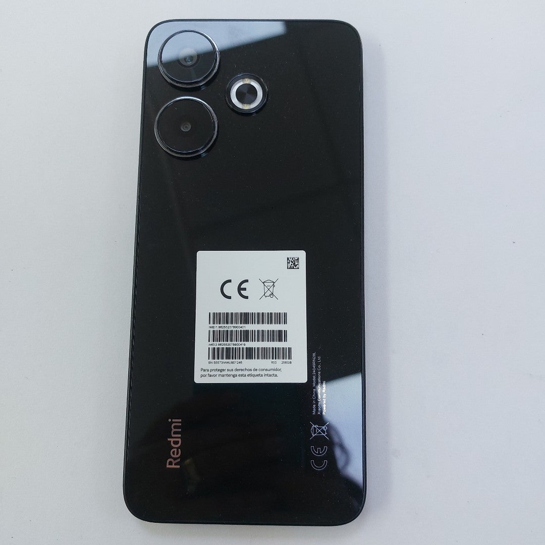 CELULAR XIAOMI REDMI 13 24049RN28L (2024) 256 GB 8 GB RAM (SEMINUEVO)