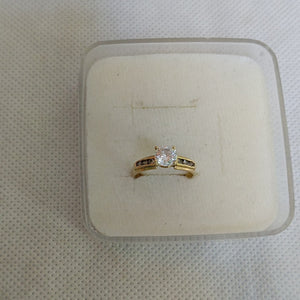 ANILLITO. ORO. 10 K 2.3 GRMS (SEMINUEVO)