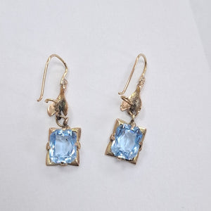 ARETES PAR. ORO. 8 K 3.7 GRMS (SEMINUEVO)