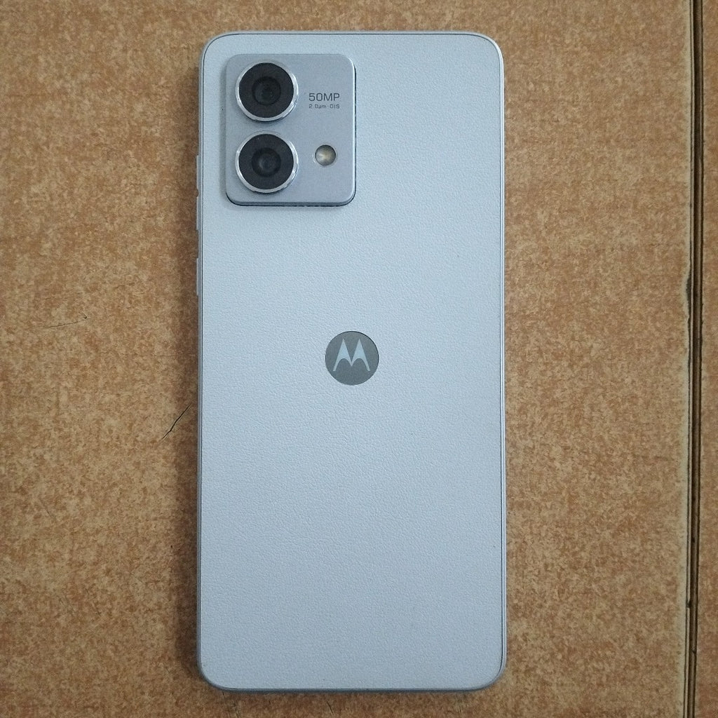 CELULAR MOTOROLA MOTO G84 XT2347-1 (2023) 256 GB 8 GB RAM (SEMINUEVO)