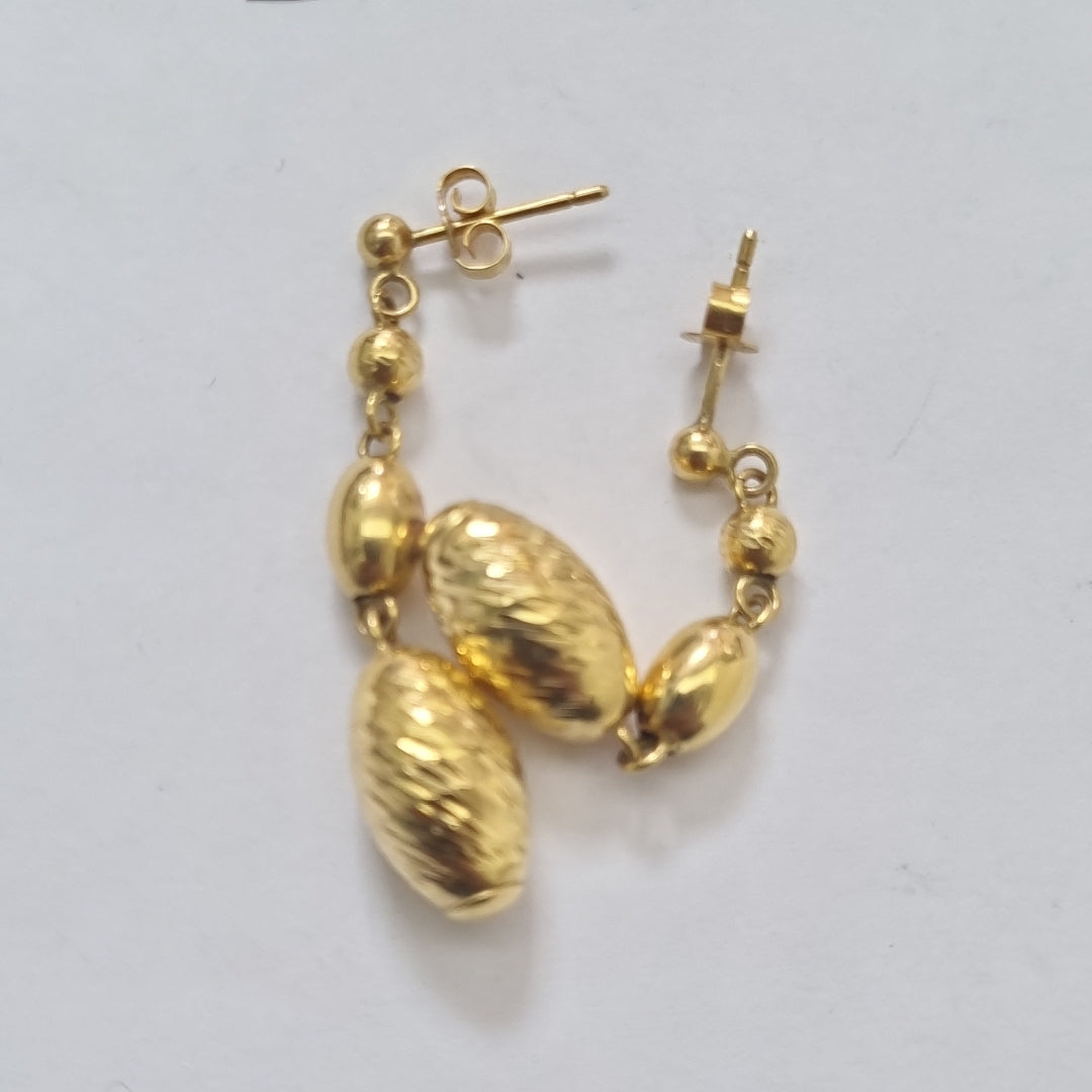 ARETES PAR. ORO. 14 K 2.2 GRMS (SEMINUEVO)