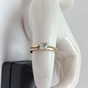 ANILLO. ORO. 10 K 2.6 GRMS (SEMINUEVO)