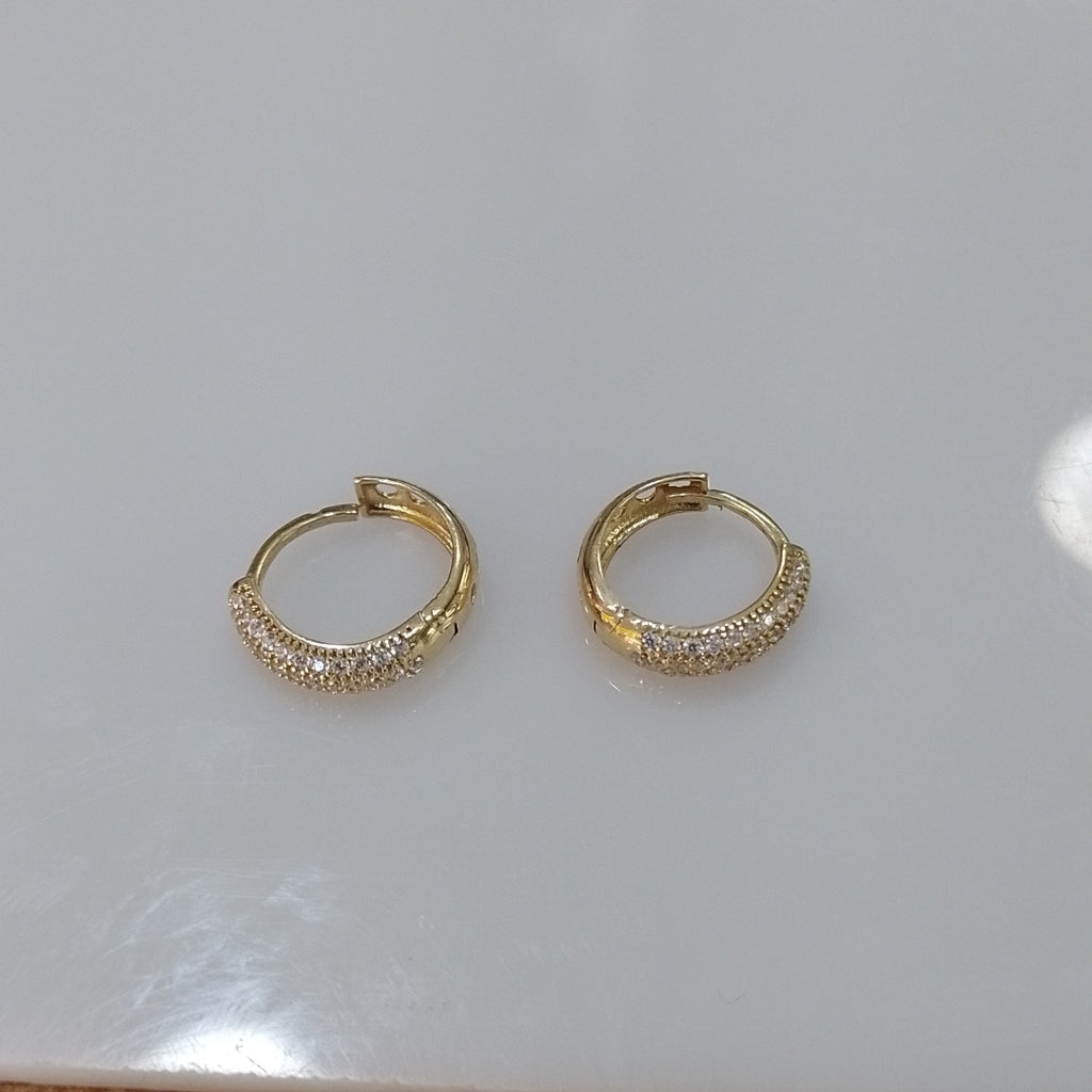 HUGGIES ORO 14K 2.2 (NUEVO)