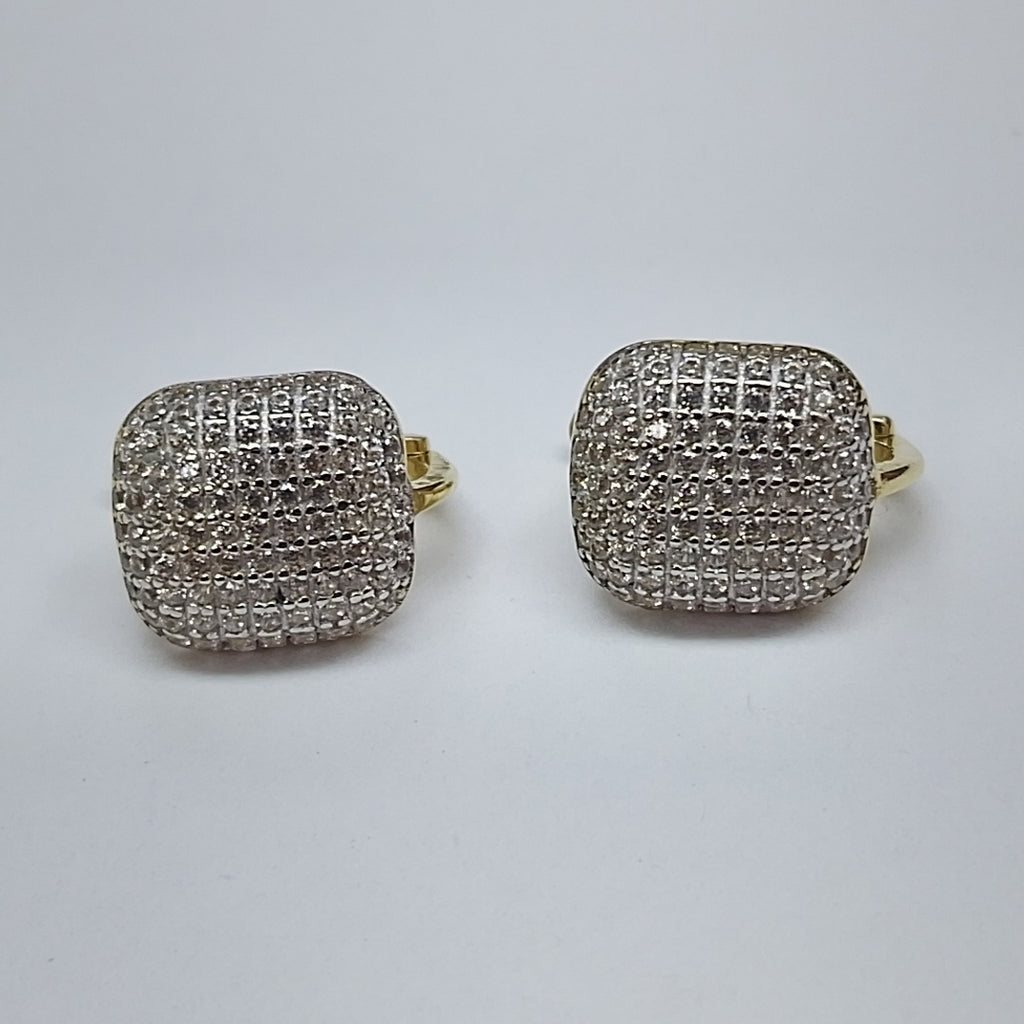 BROQUELES ORO 14K 3.9 (NUEVO)