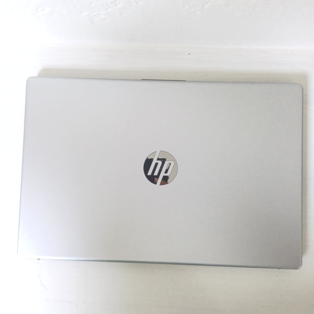 LAPTOP HP 15-FD0058LA (2024) 512 GB SSD 8 GB RAM (SEMINUEVO)