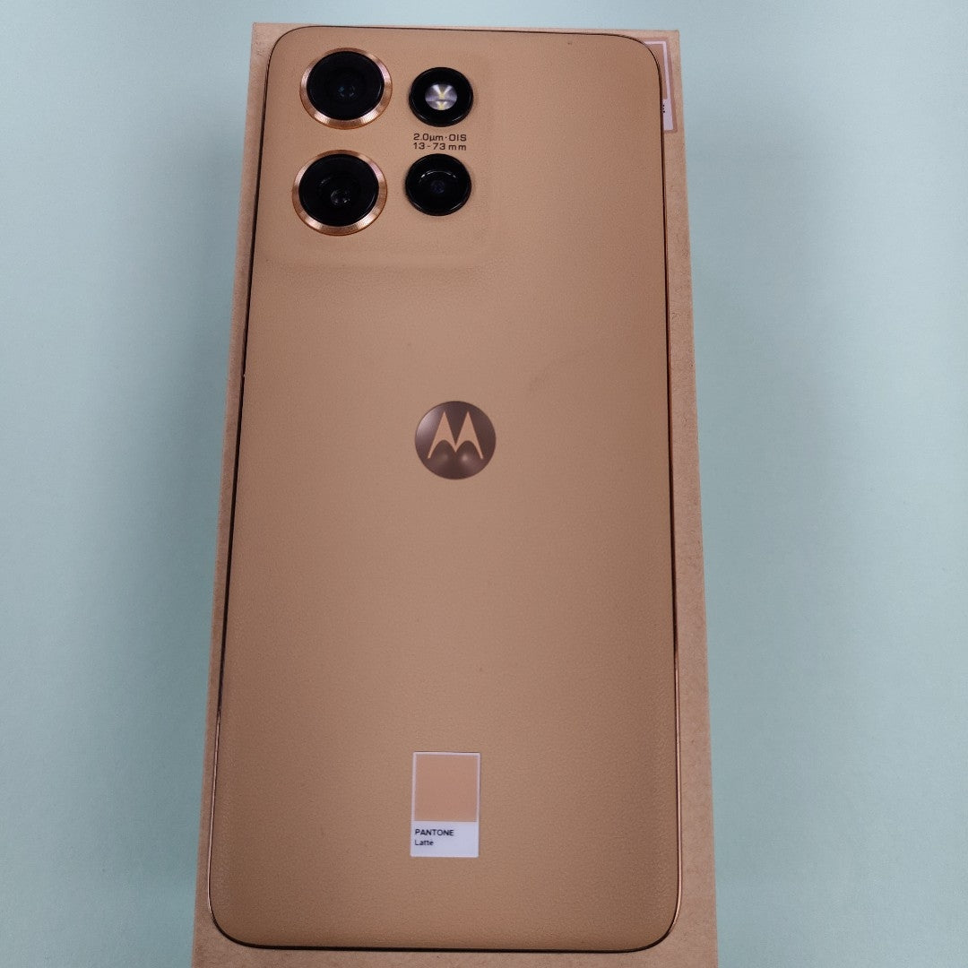 CELULAR MOTOROLA EDGE 50 NEO XT2409-2 (2024) 256 GB 8 GB RAM (SEMINUEVO)