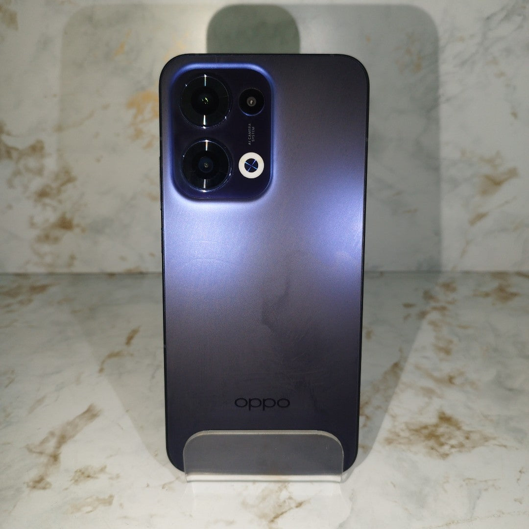 CELULAR OPPO  RENO13 5G CPH2689 (2024) 512 GB 12 GB RAM (SEMINUEVO)