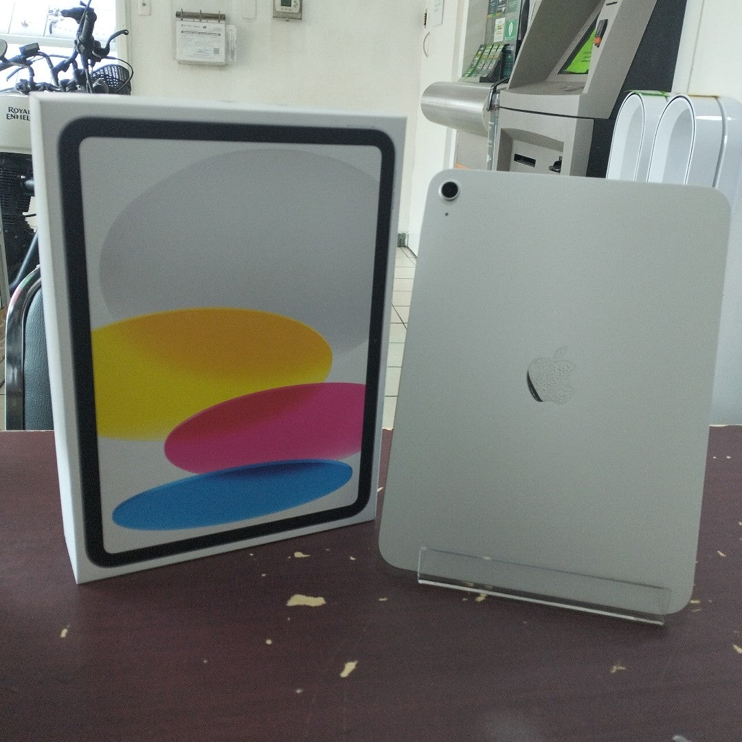 TABLETA APPLE IPAD A16 A3354 (2025) 128 GB 6 GB RAM (SEMINUEVO)