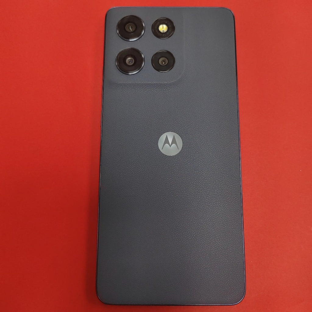 CELULAR MOTOROLA MOTO G86 XT2527-1 (2025) 256 GB 8 GB RAM (SEMINUEVO)