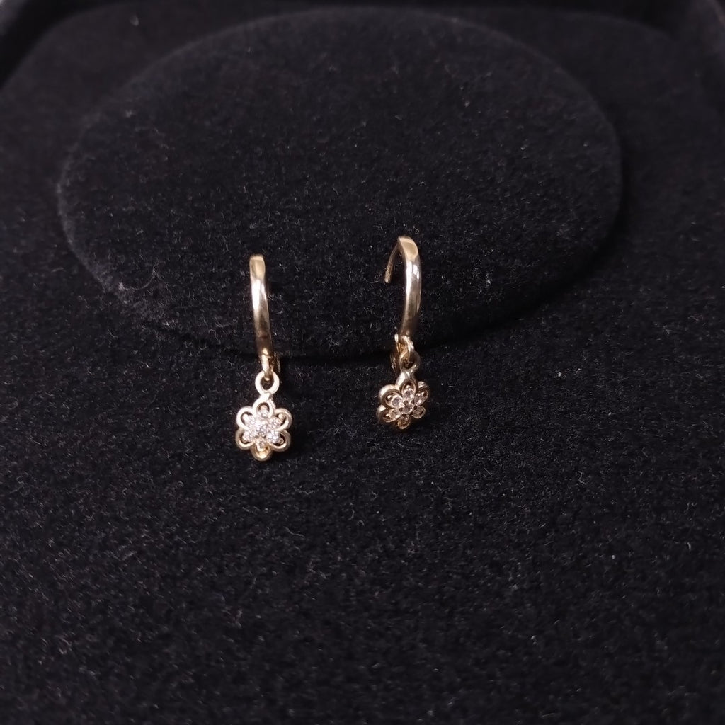 HUGGIES ORO 14K 1.8 (NUEVO)