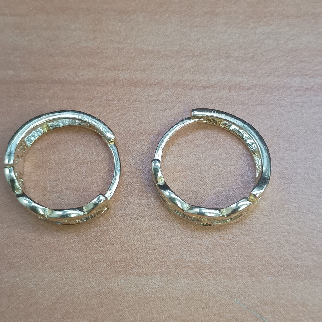 HUGGIES ORO 14K 2.2 (NUEVO)