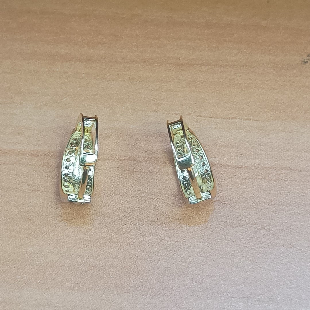 HUGGIES ORO 14K 2.8 (NUEVO)