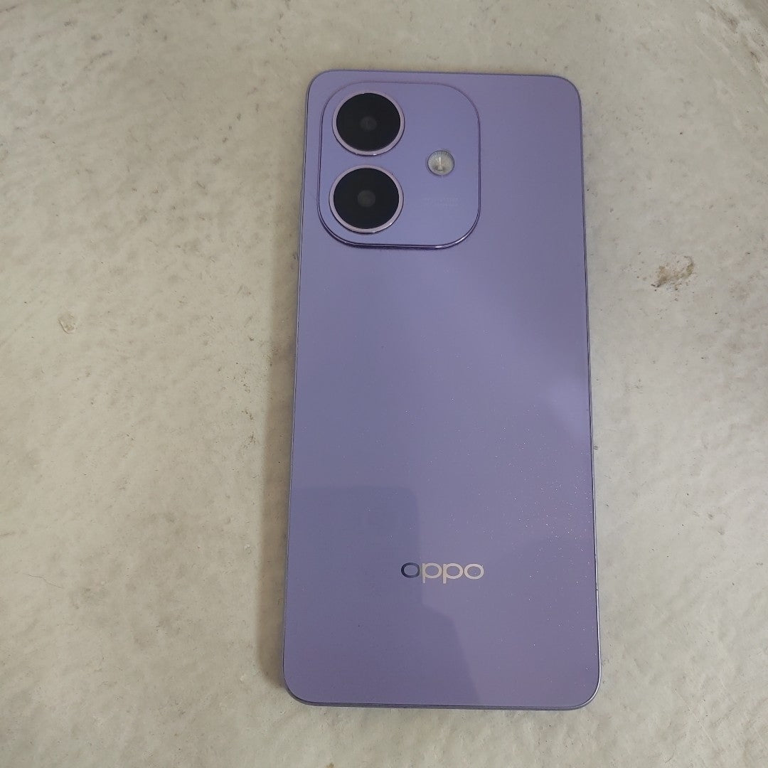 CELULAR OPPO  A40 CPH2669 (2024) 256 GB 4 GB RAM (SEMINUEVO)