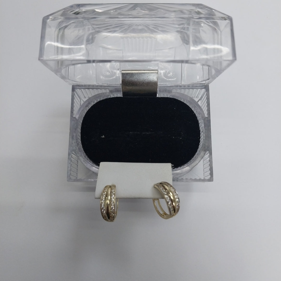 HUGGIES ORO 14K 2.8 (NUEVO)