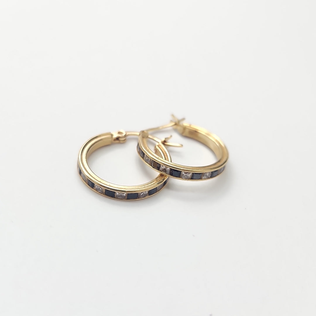 ARETES PAR. ORO. 14 K 2.4 GRMS (SEMINUEVO)