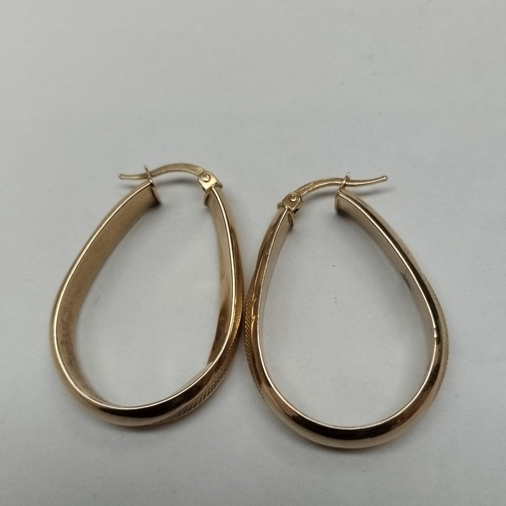ARRACADAS PAR. ORO. 14 K 3.5 GRMS (SEMINUEVO)