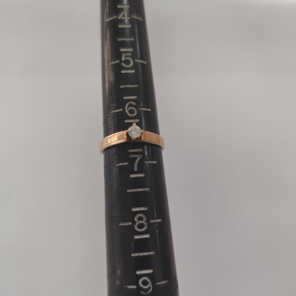 SOLITARIO. ORO. 10 K 2.1 GRMS (SEMINUEVO)