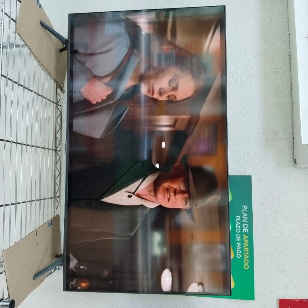 PANTALLA SAMSUNG UN43CU7000D (2023) 43" LED 4K (SEMINUEVO)