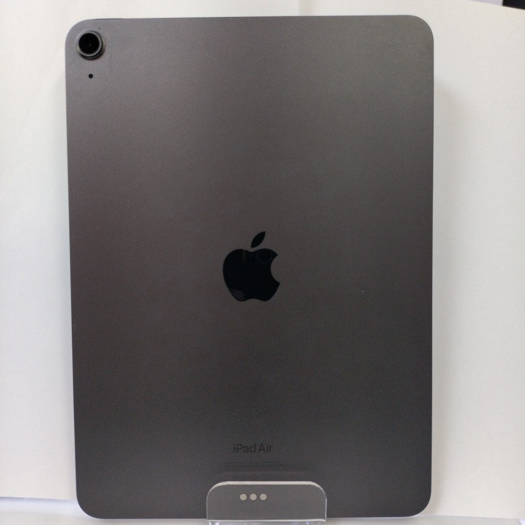 TABLETA APPLE IPAD AIR 5 A2588 64 GB 8 GB RAM (SEMINUEVO)