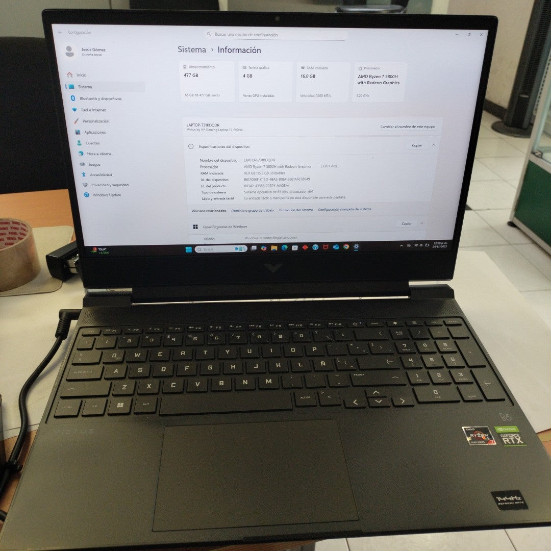 LAPTOP HP VICTUS 15-FB0125LA (2023) 512 GB SSD 16 GB RAM (SEMINUEVO)