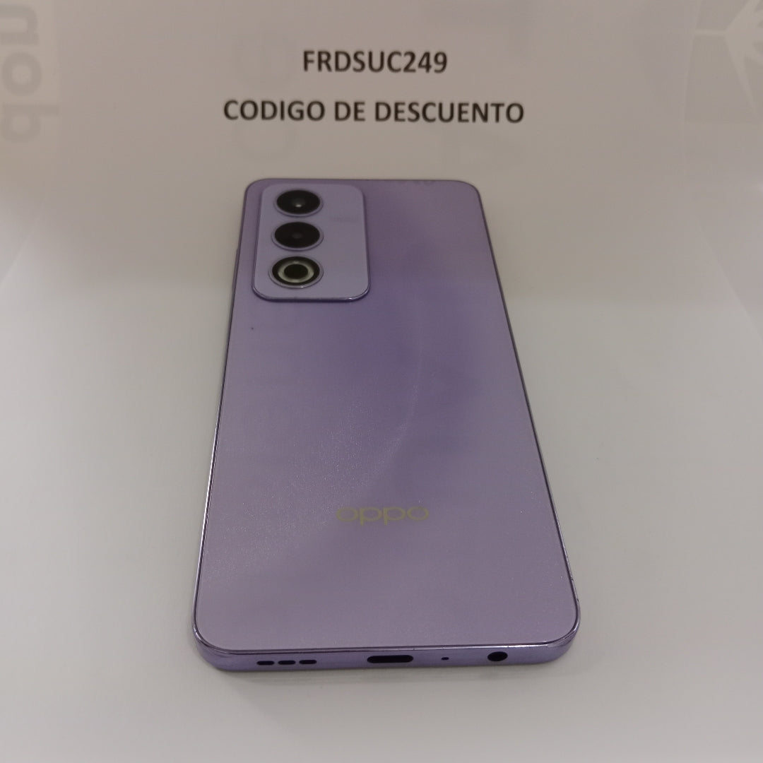 CELULAR OPPO  A80 5G CPH2639 (2024) 256 GB 8 GB RAM (SEMINUEVO)