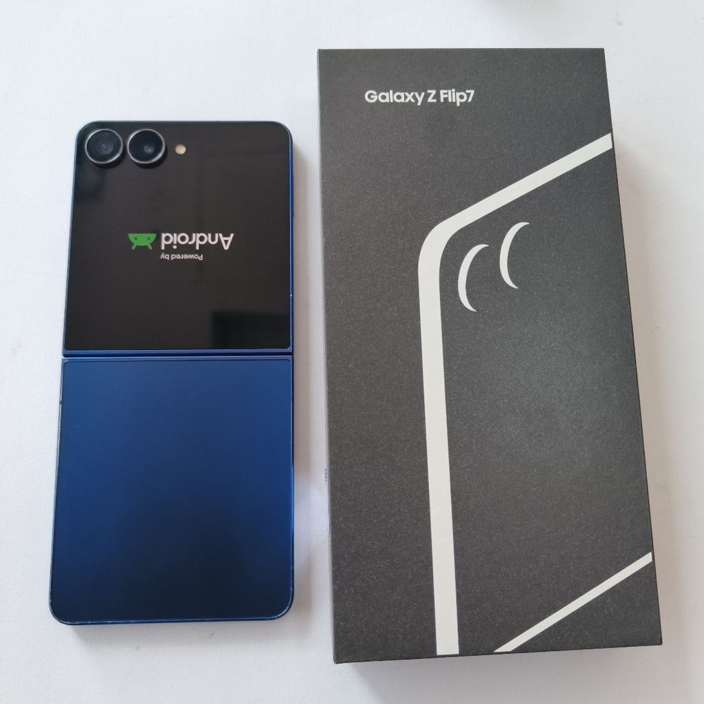 CELULAR SAMSUNG GALAXY Z FLIP 7 SM-F766B (2025) 512 GB 12 GB RAM (SEMINUEVO)