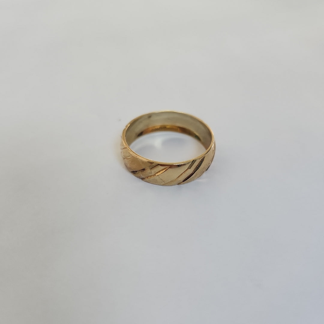 10950AND00065A4830 FRD23 ARGOLLA CON LÍNEAS DIAGONALES ORO 10K 2.2GRS (NUEVO)