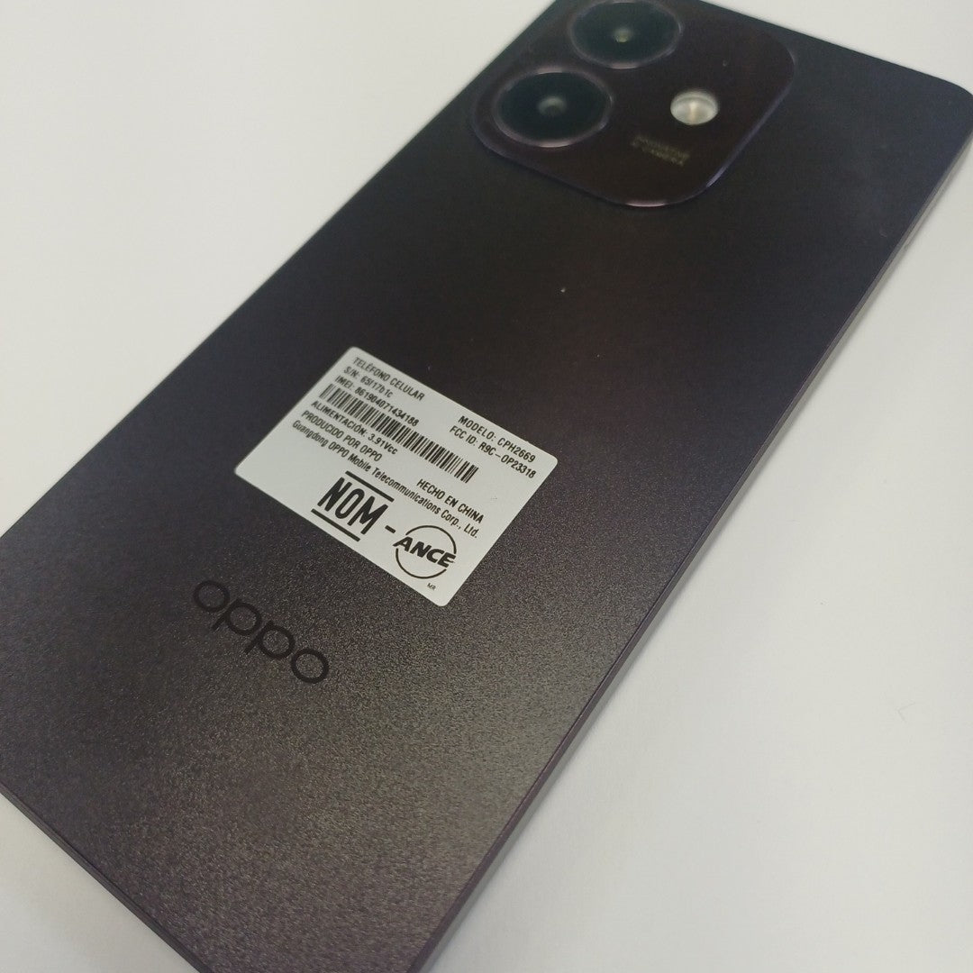 CELULAR OPPO  A40 CPH2669 (2024) 256 GB 4 GB RAM (SEMINUEVO)