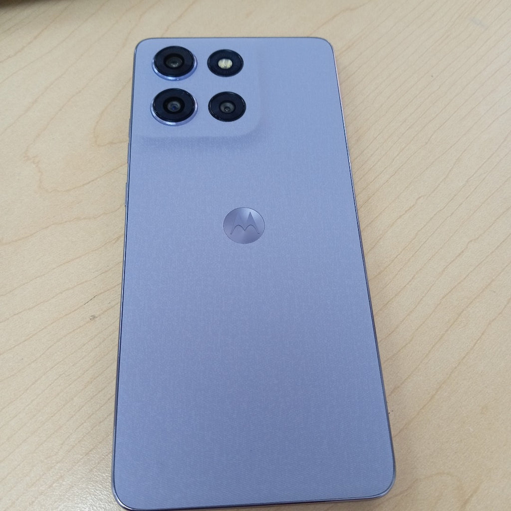 CELULAR MOTOROLA MOTO G86 XT2527-1 (2025) 256 GB 8 GB RAM (SEMINUEVO)