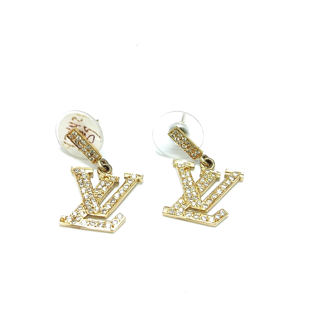 ARETES PAR. ORO. 14 K 4.7 GRMS (SEMINUEVO)