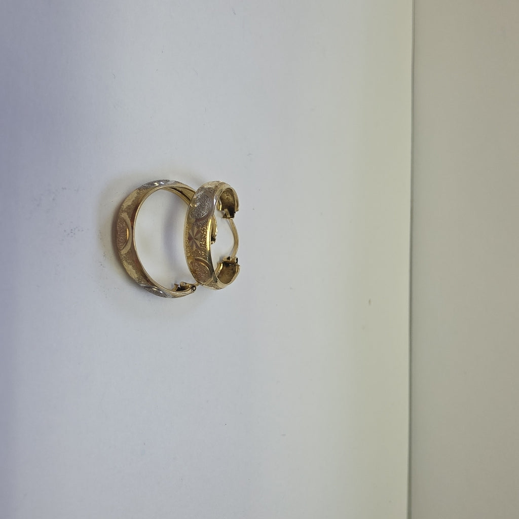ARRACADAS PAR. ORO. 14 K 1.7 GRMS (SEMINUEVO)