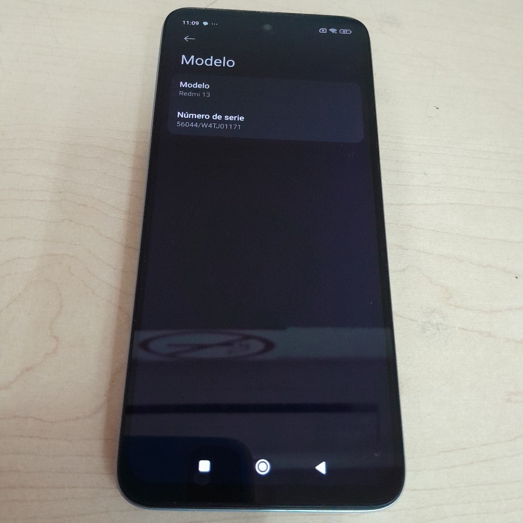 CELULAR XIAOMI REDMI 13 24049RN28L (2024) 256 GB 8 GB RAM (SEMINUEVO)