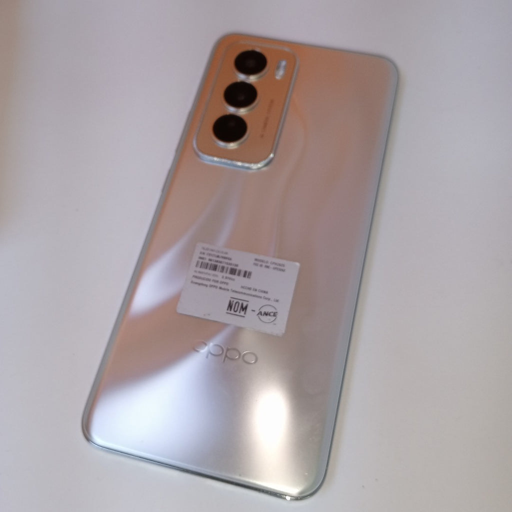 CELULAR OPPO   RENO12 5G CPH2625 (2024) 512 GB 12 GB RAM (SEMINUEVO)