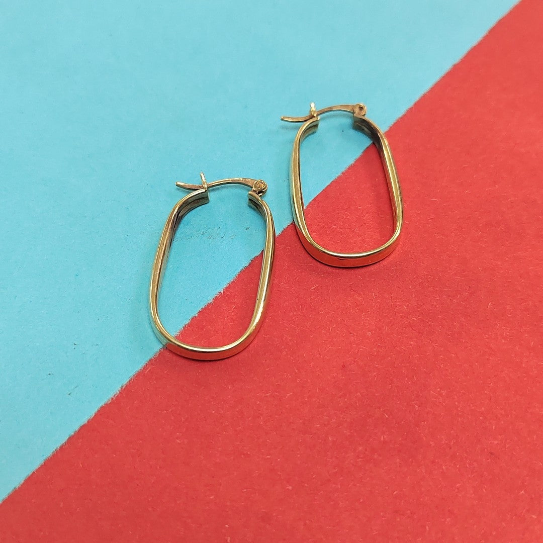 ARRACADAS PAR. ORO. 10 K 2.8 GRMS (SEMINUEVO)