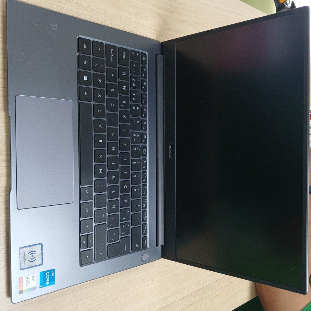 LAPTOP HUAWEI MATEBOOK D14 NBDE-WDH9 (2022) 512 GB SSD 8 GB RAM (SEMINUEVO)