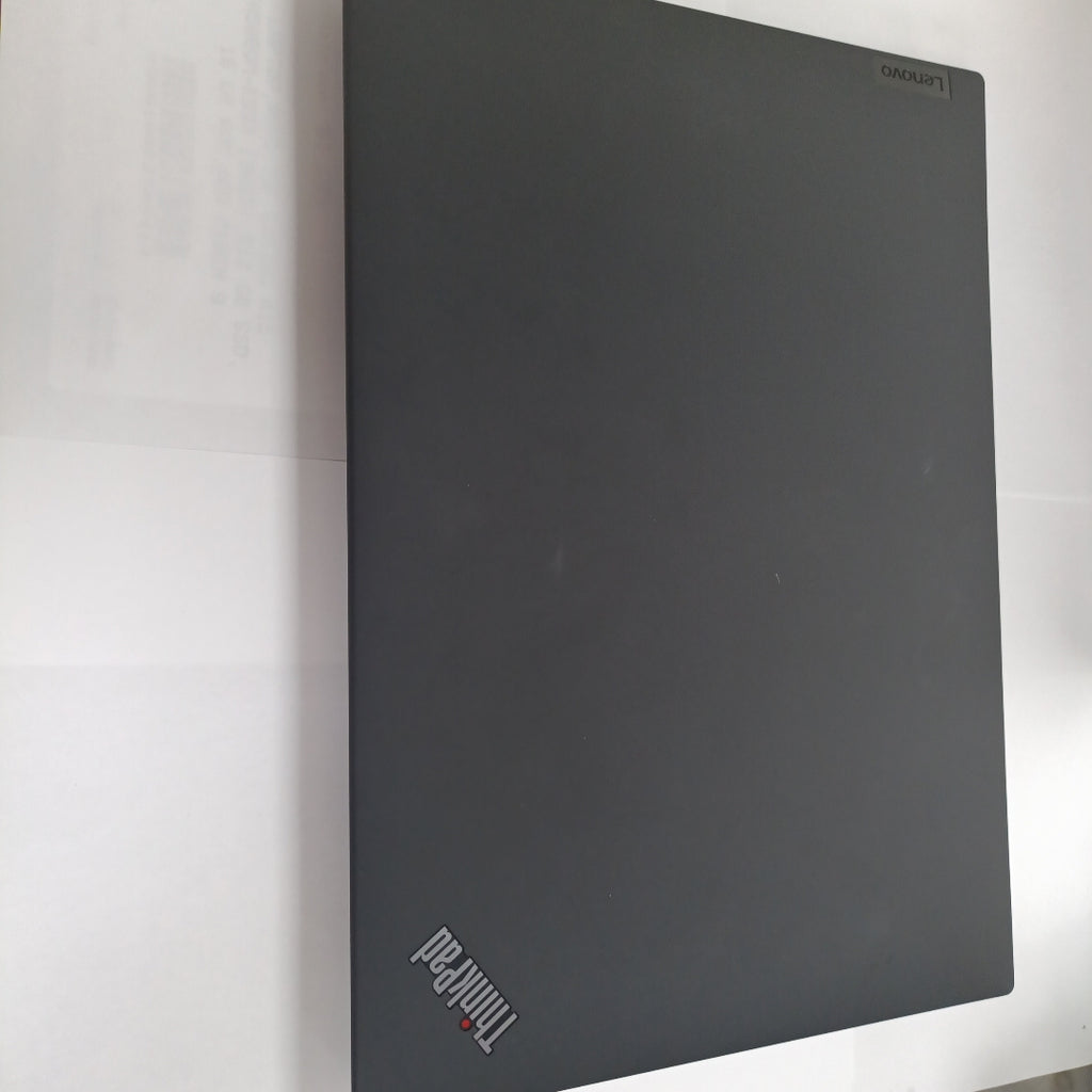 LAPTOP LENOVO THINKPAD T14 GEN 4 (2023) 512 GB SSD 16 GB RAM (SEMINUEVO)