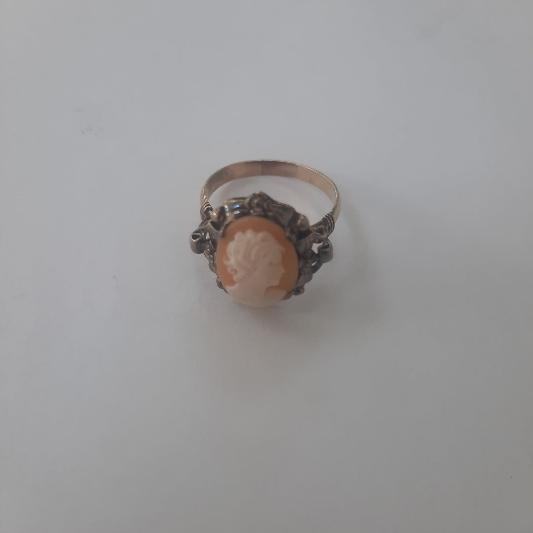 ANILLITO. ORO. 10 K 4.1 GRMS (SEMINUEVO)