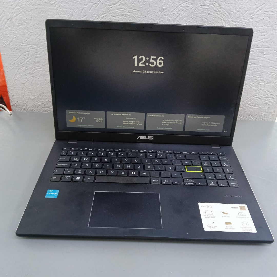 LAPTOP ASUS VIVOBOOK E510KA-BR760W (2024) 128 GB SSD 4 GB RAM (SEMINUEVO)