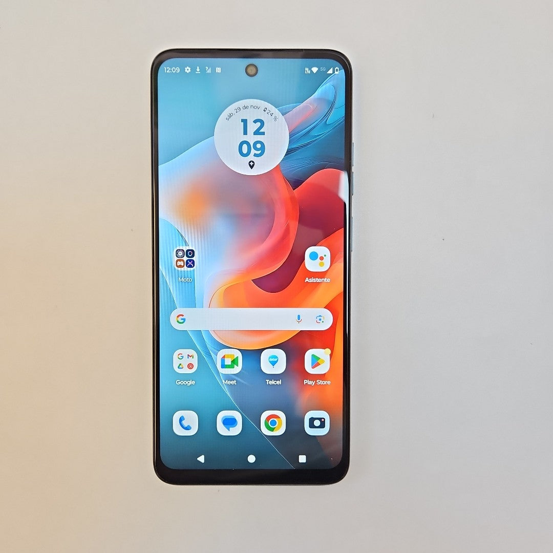 CELULAR MOTOROLA MOTO G34 5G XT2363-1 256 GB 8 GB RAM (SEMINUEVO)